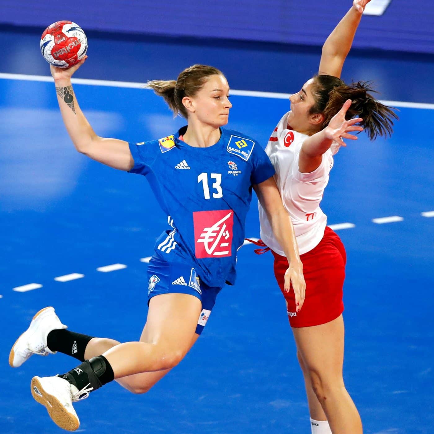 octobre-rose-équipe-de-france-handball-2019-caisse-d-epargne-1