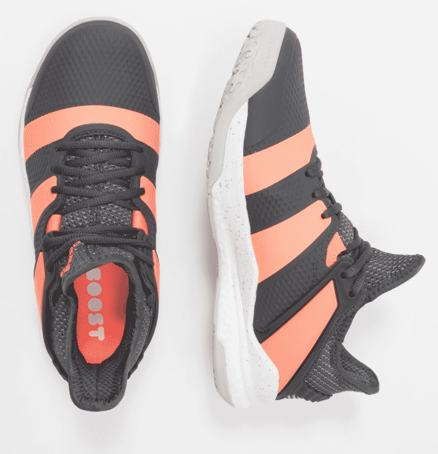 une nouvelle version de la Stabil d'adidas ? Handpack